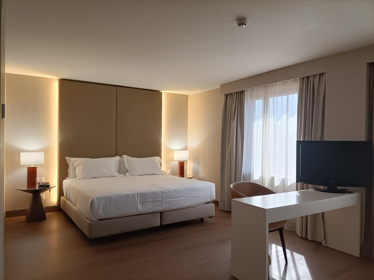 Hotel Coimbra Aeminium, Affiliated by Meliá Esterno foto
