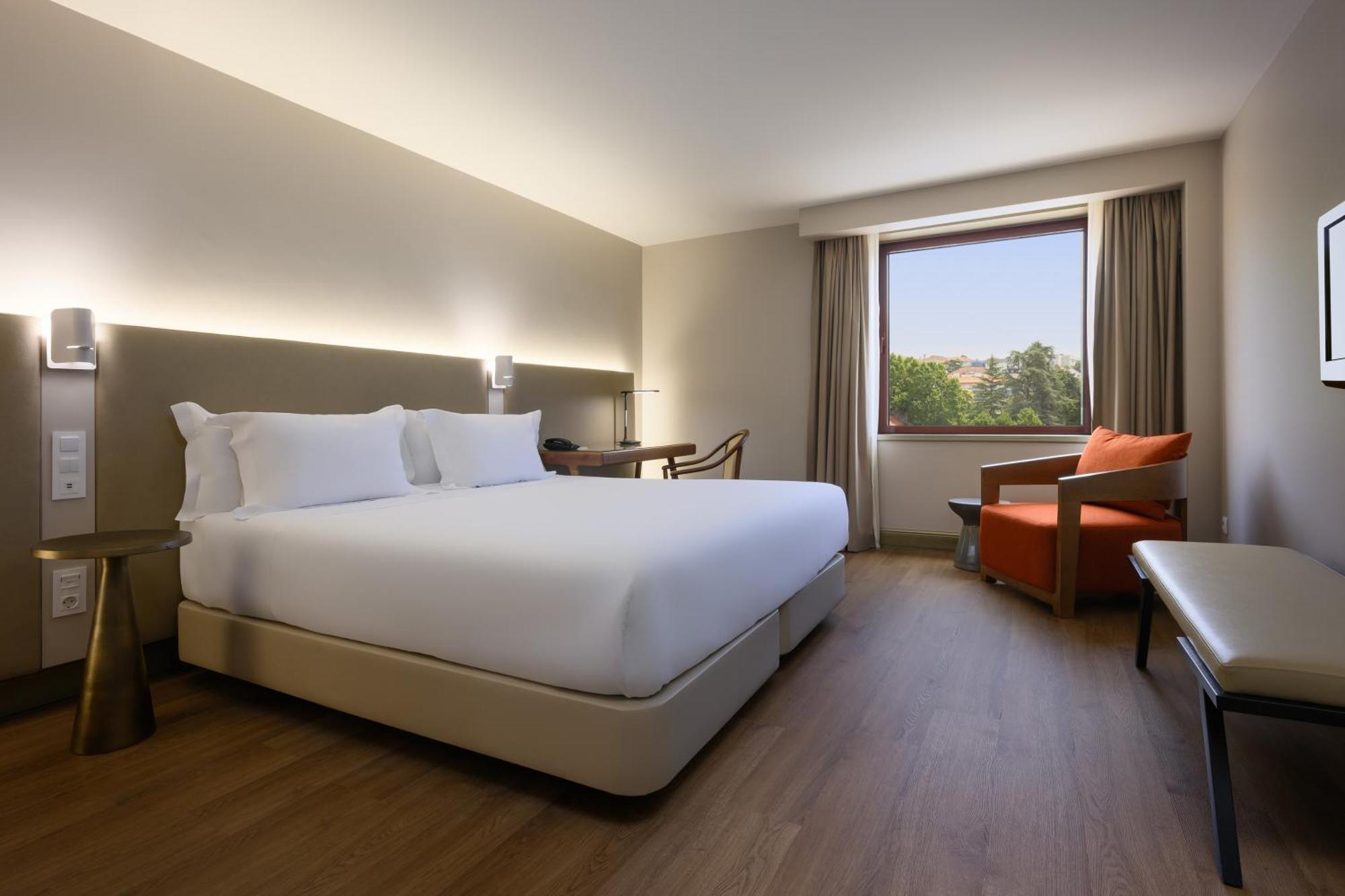 Hotel Coimbra Aeminium, Affiliated by Meliá Esterno foto