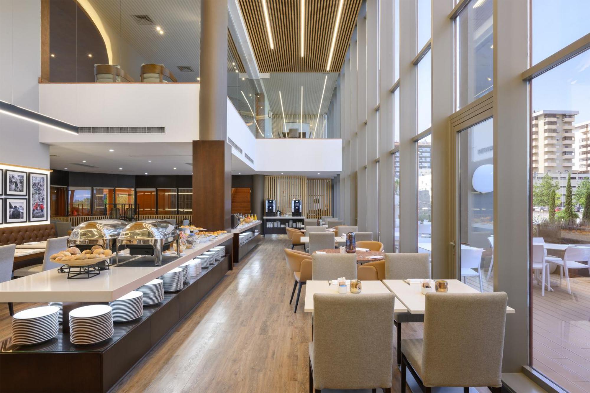 Hotel Coimbra Aeminium, Affiliated by Meliá Esterno foto